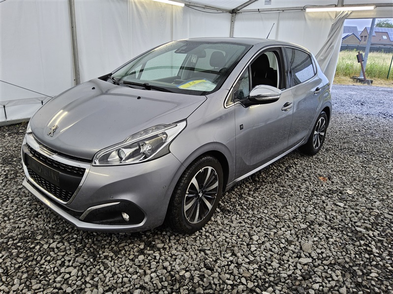 Peugeot 208 1.2 PureTech Signature S&S (EU6.2) n°21