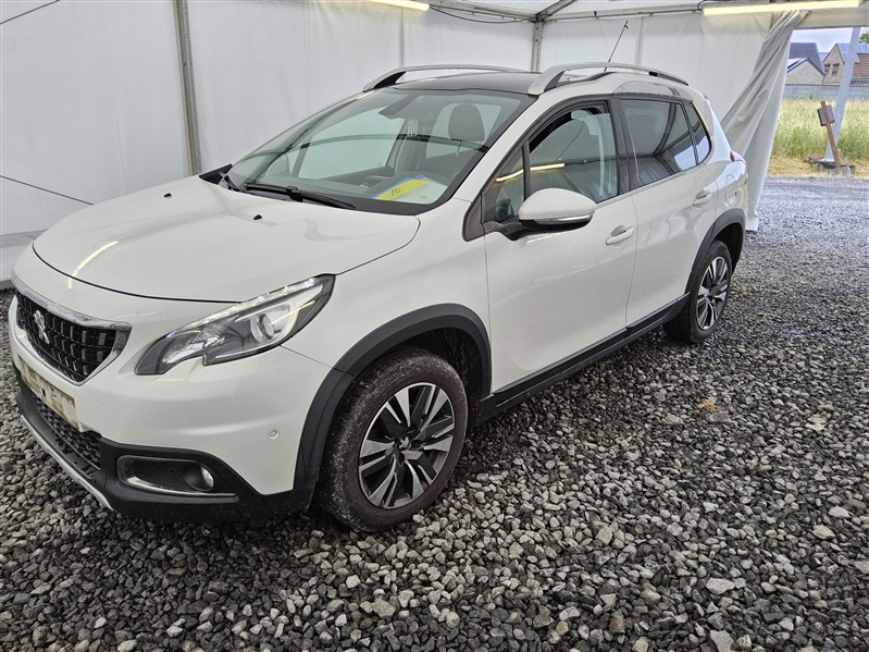 Peugeot 2008 1.6 BlueHDi Allure n°10