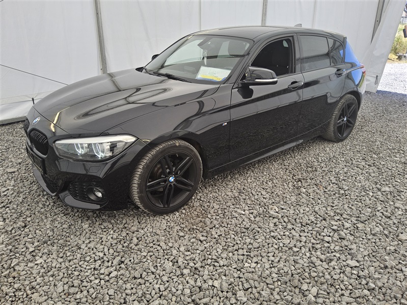 BMW 118 118iA Pack M NAVI / FULL LED / PDC / JA 17" n°82