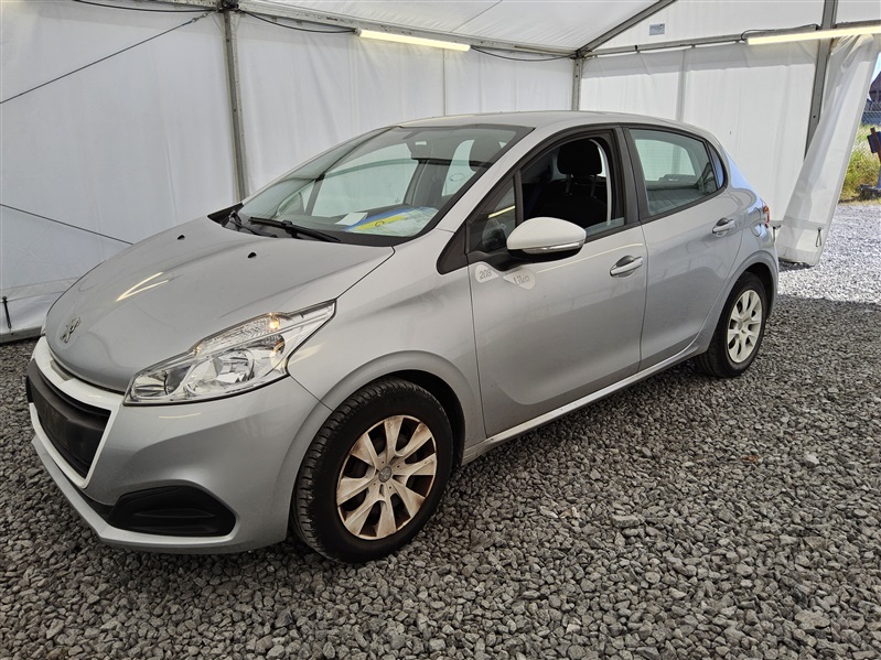 Peugeot 208 1.2i PureTech Like n°67