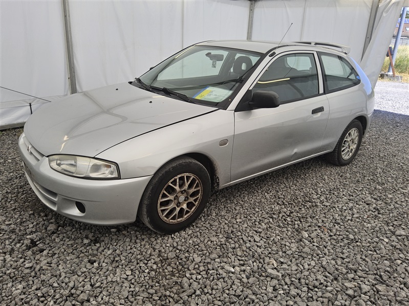 Mitsubishi Colt 1.3 n°_42