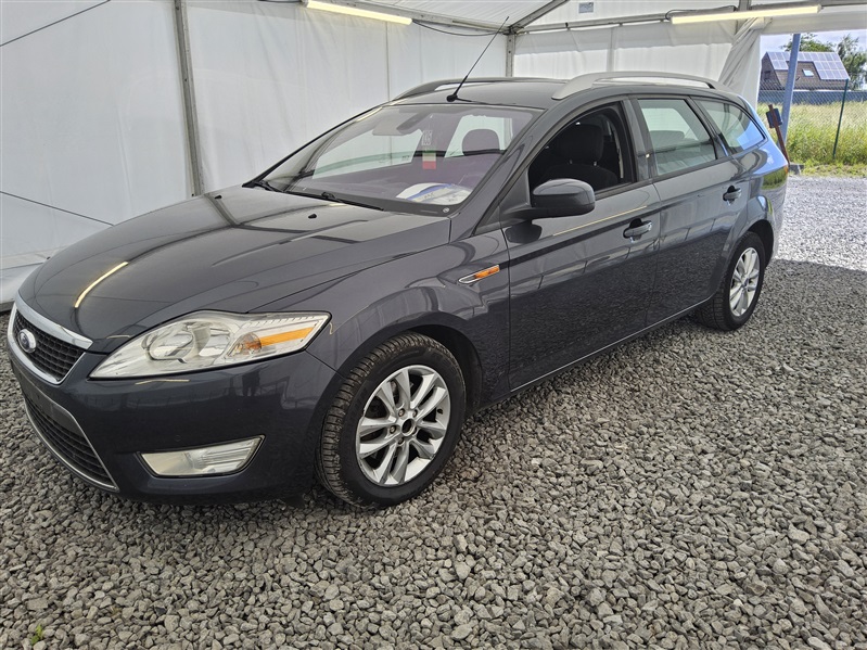 Ford Mondeo 1.8 TDCi Xtrend n°135