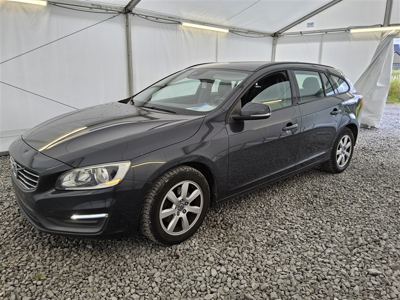 Volvo V60 1.6 D2 Kinetic n°178