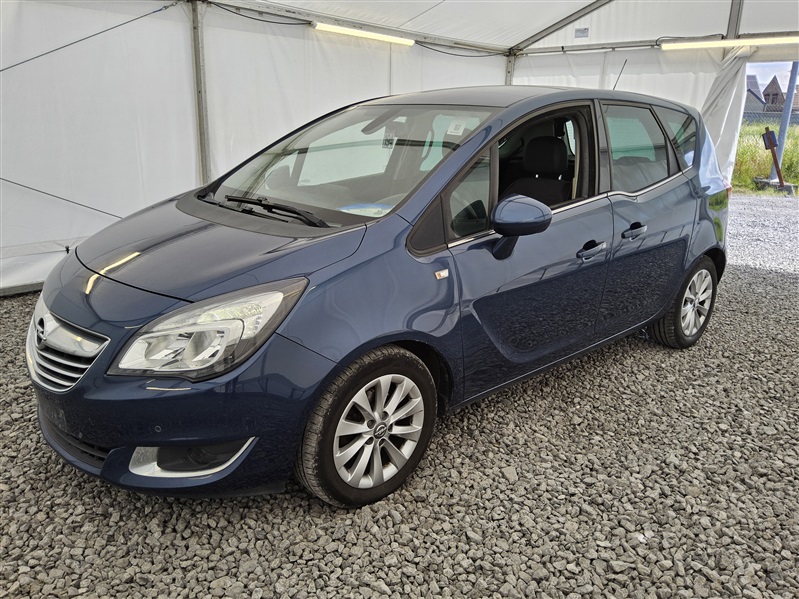 Opel Meriva 1.4 Turbo Enjoy Park Pilot AV/ARR n°194