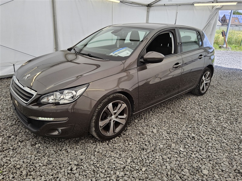Peugeot 308 1.2 PureTech Allure STT n°253