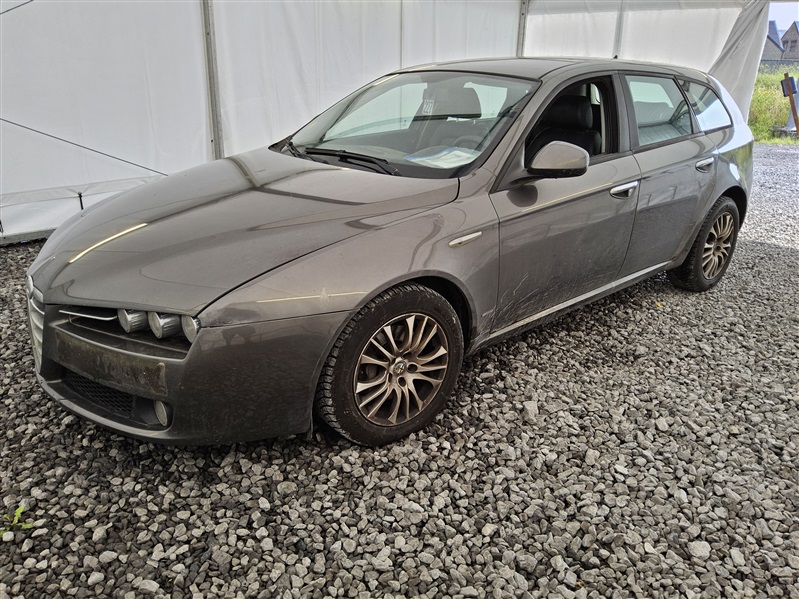 Alfa Romeo 159 1.9 JTD ECO DPF n°227