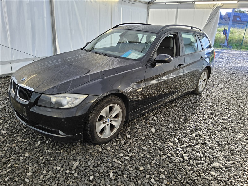 BMW 318 318 d n°215