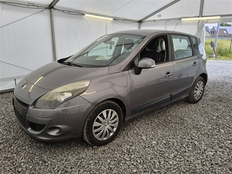 Renault Megane 1.5 DCI MEGANE SCENIC n°231