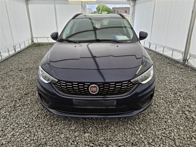Fiat Tipo 1.6 MultiJet Lounge S&S n°102