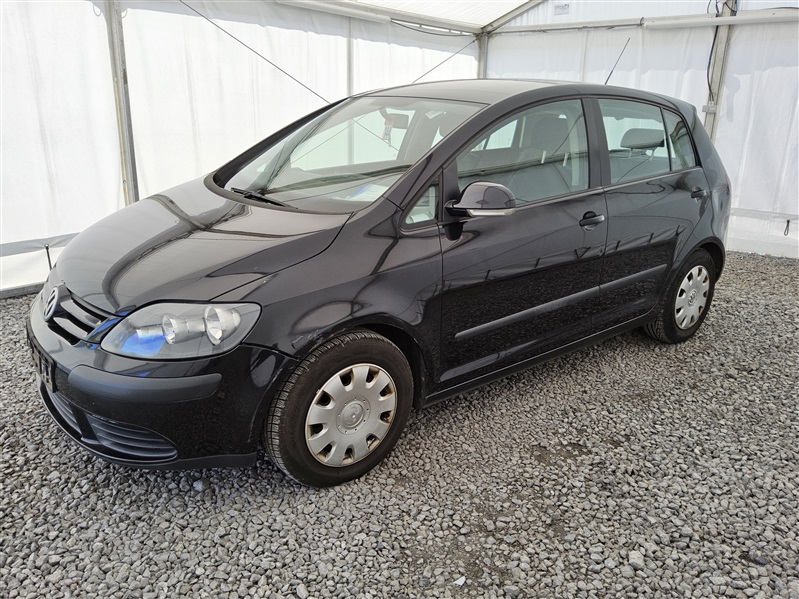 Volkswagen Golf Sportsvan 1.9 TDi n°144