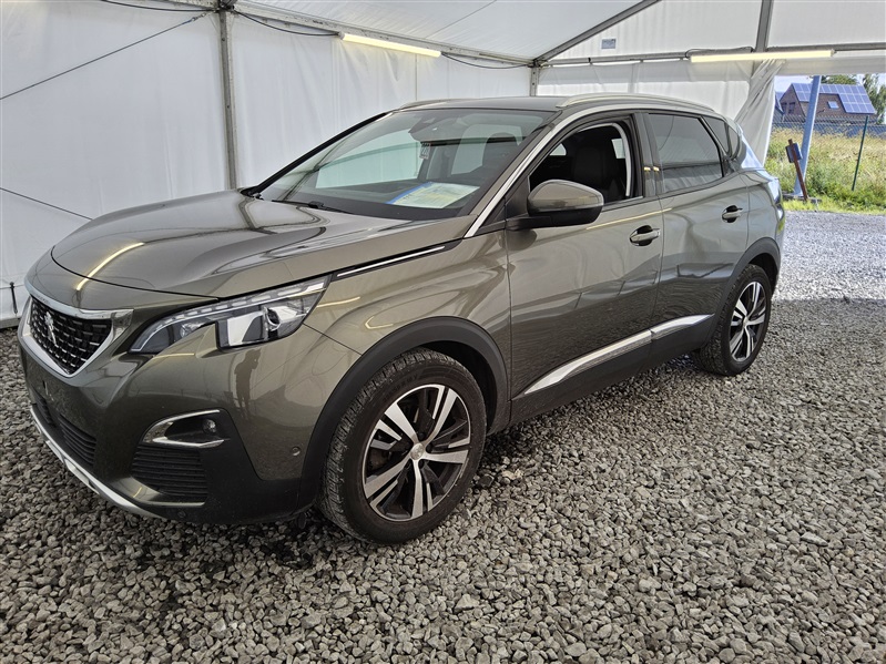 Peugeot 3008 1.2 PureTech Allure N° 228