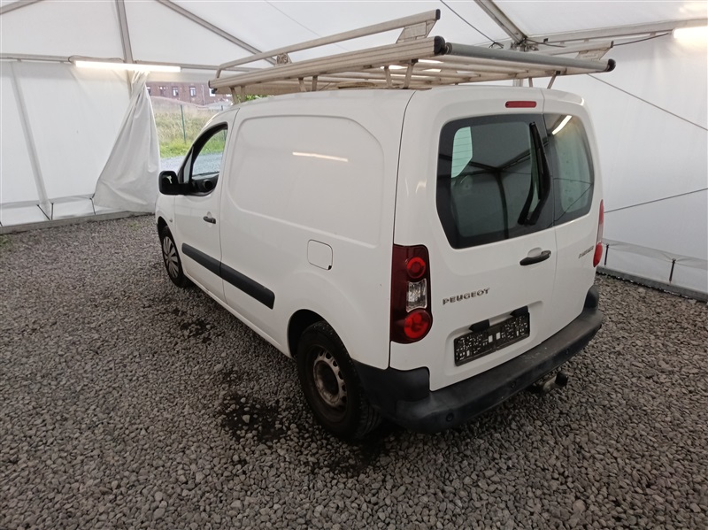 Peugeot Partner 1.6 BlueHDi L1H1 Premium 120//EXPERTISE N°267