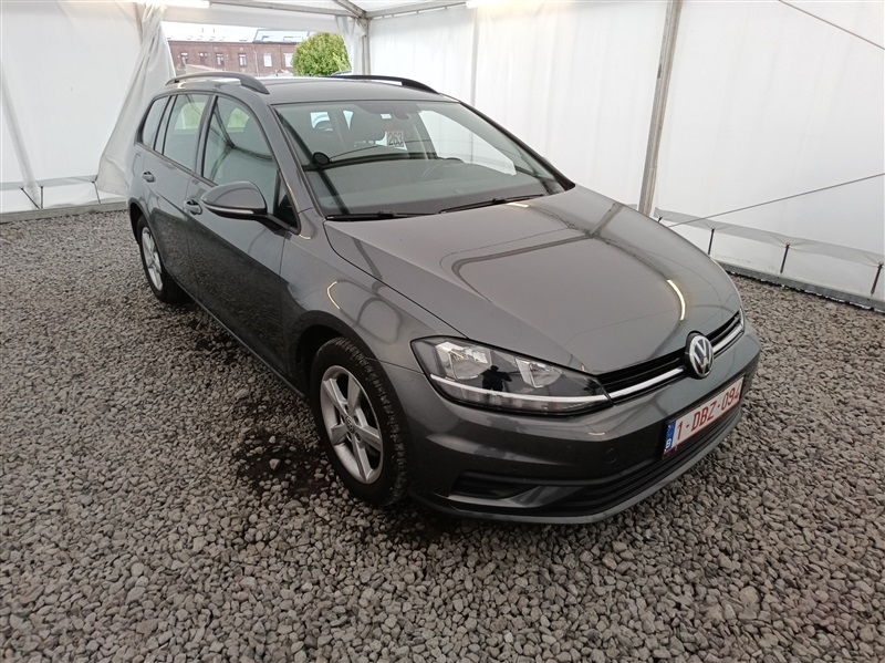 Volkswagen Golf 1.6 CR TDi  **AUTO/NAVI/CAMERA**//EXPERTISE N°263