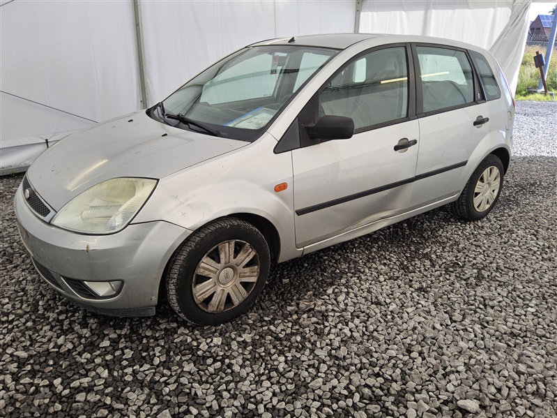 Ford Fiesta TREND n°272