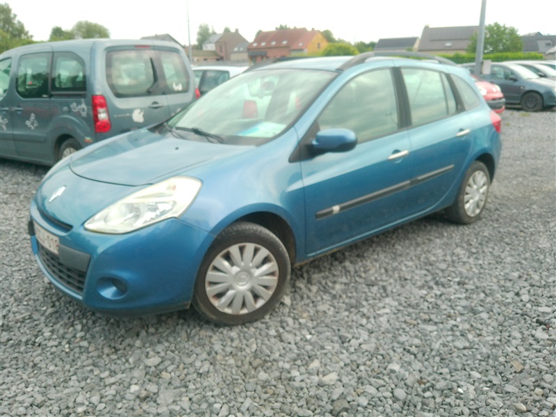 Renault Clio 1.2i Quickshift - EURO4 n°256