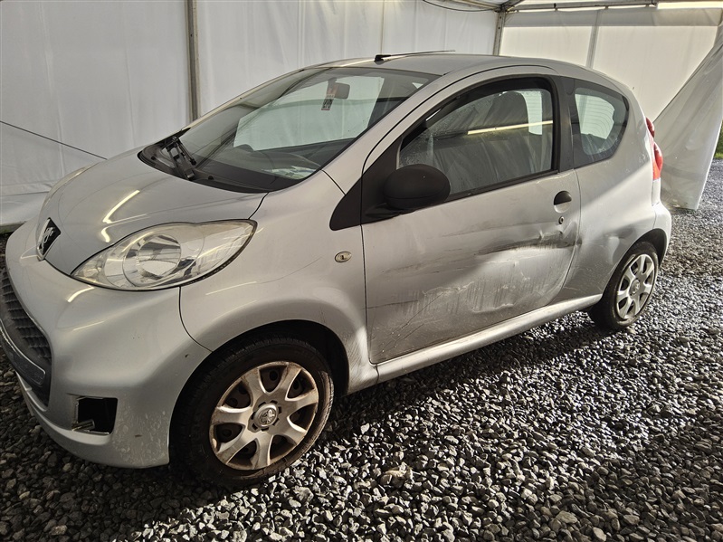 Peugeot 107 1.0i Urban n°276