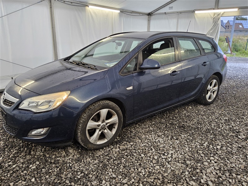Opel Astra 1.7 CDTI n°43