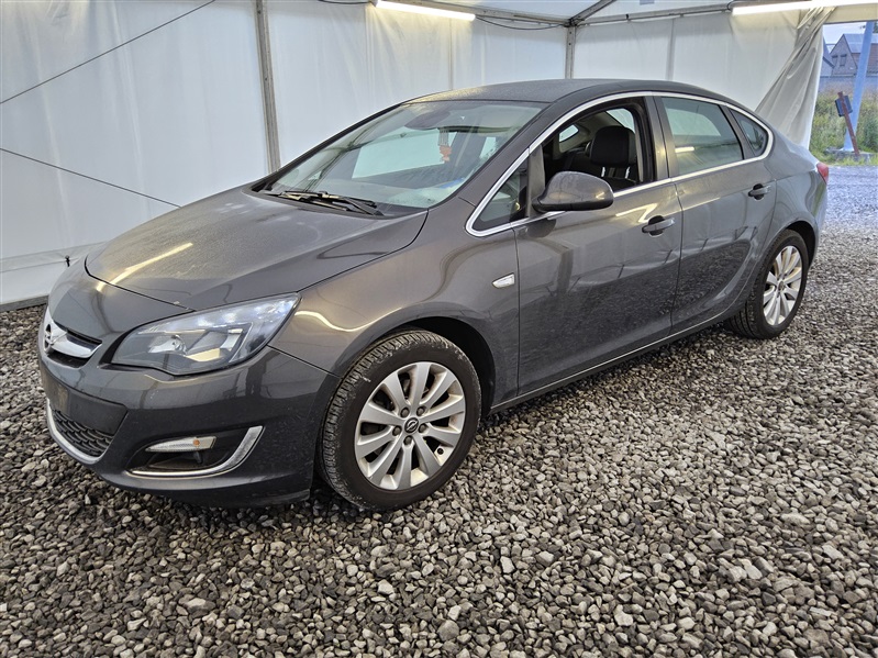 Opel Astra 1.6 CDTi ecoFLEX Enjoy Start&Stop n°110