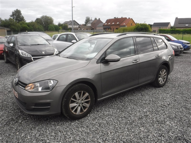 Volkswagen Golf Variant 1.6 CR TDi Trendline EURO5 n°12