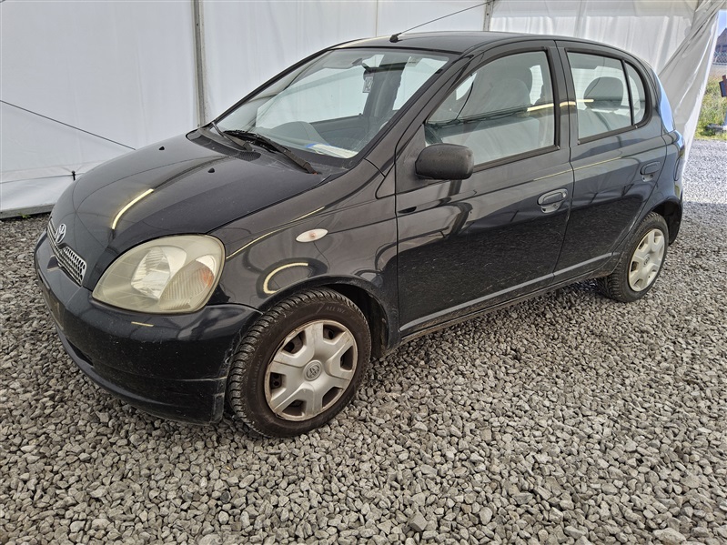 Toyota Yaris 1.3 n°142