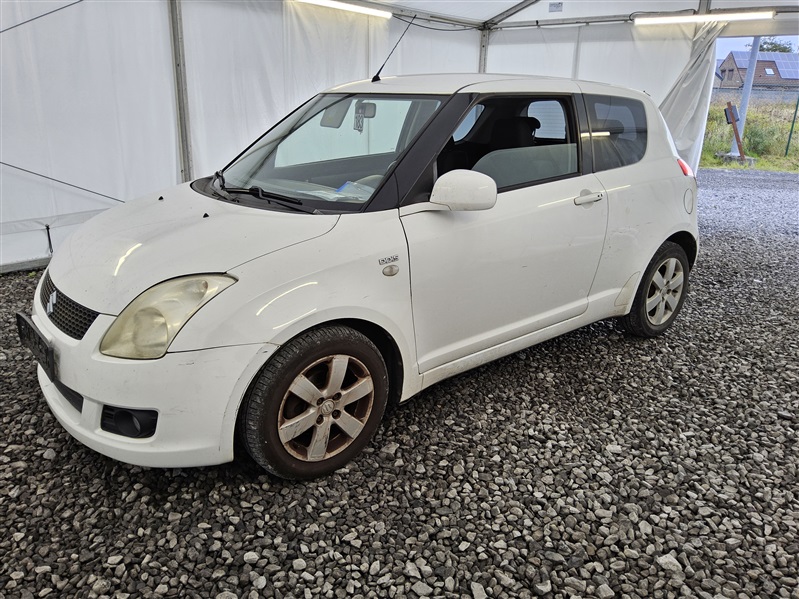 Suzuki Swift 1.3 DDiS GLX n°183