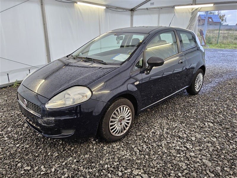 Fiat Punto Punto 1.2i 8v 360 N°34