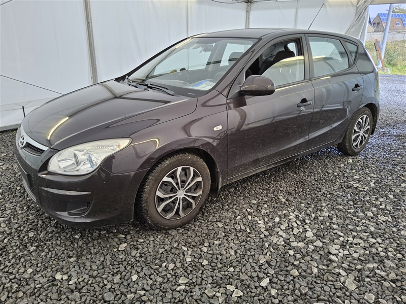 Hyundai i30 1.6 CRDi Comfort N°279