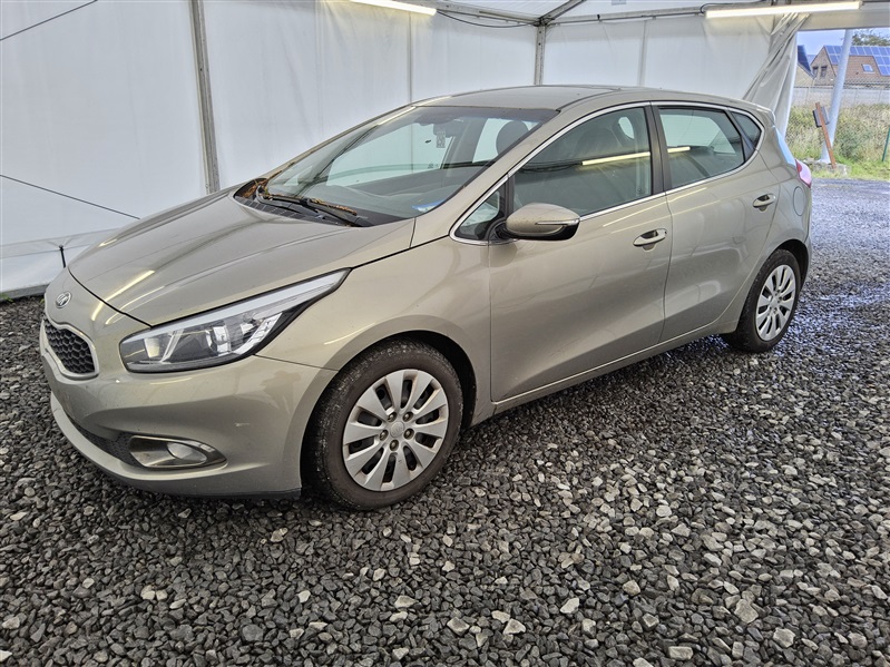 Kia Ceed / cee'd 1.4i Easy N°296