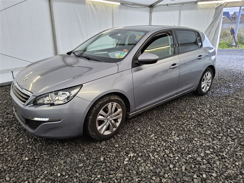 Peugeot 308 1.2 PureTech Style STT n°71