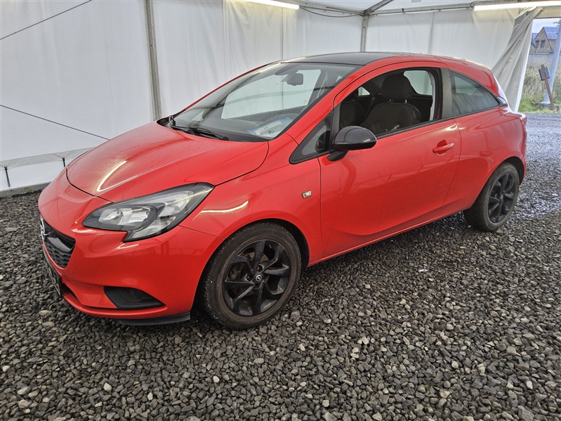 Opel Corsa 1.4i Black Edition n°76