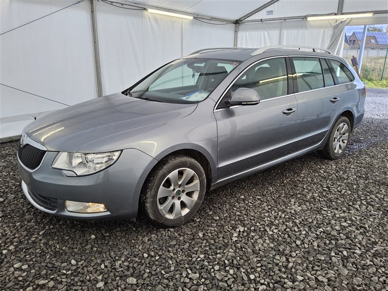 Skoda Superb SW 1.9 TDi Classic n°67