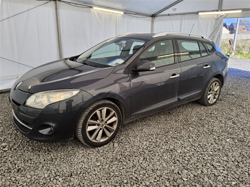 Renault Megane 1.5 DCI n°82