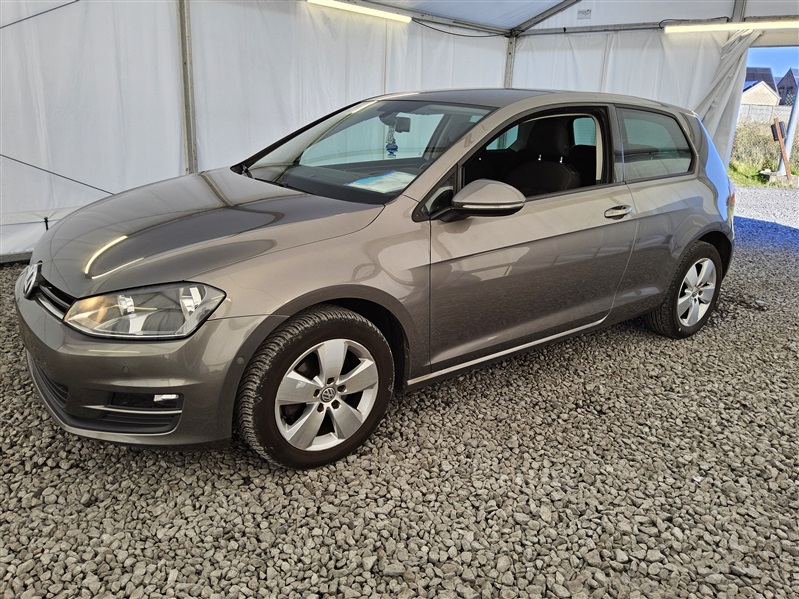 Volkswagen Golf 1.6 CR TDi Trendline n°138