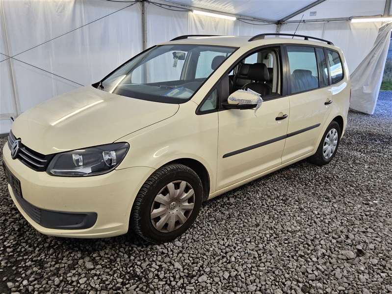 Volkswagen Touran 1.6 CR TDi Trendline 7 PLACES n°105