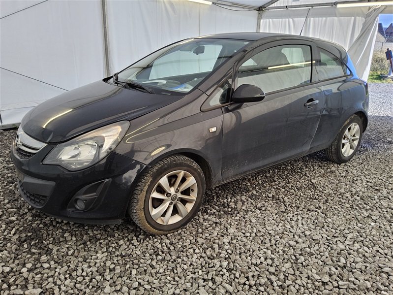 Opel Corsa 1.2i Essentia n°124
