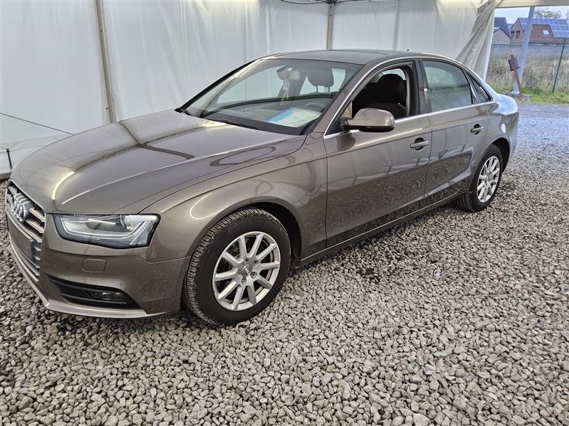 Audi A4 A4 2.0 TDi Clean Diesel n°174
