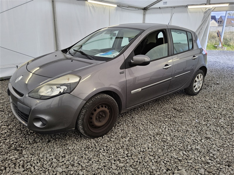Renault Clio 1.2i Yahoo! n°167