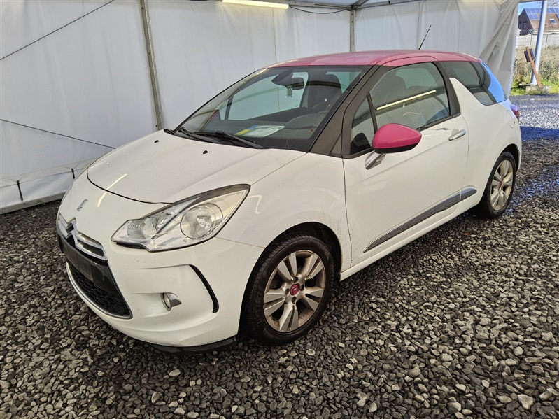 DS Automobiles DS 3 1.6 e-HDi N°186