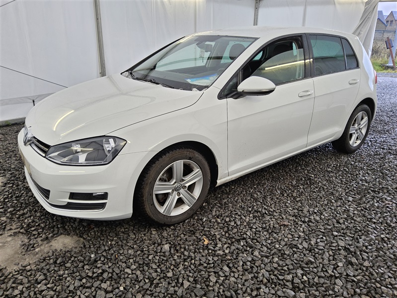 Volkswagen Golf 1.2 TSI Highline N°221