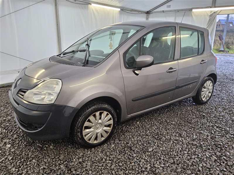Renault Modus 1.2i N°243