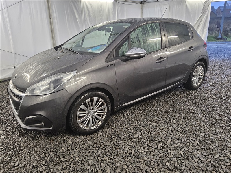 Peugeot 208 1.2i PureTech Signature S&S (EU6.2) N°256