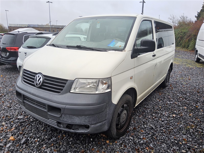 Volkswagen T5 Transporter 1.9 TDi Trendline//EN PANNE// N°204
