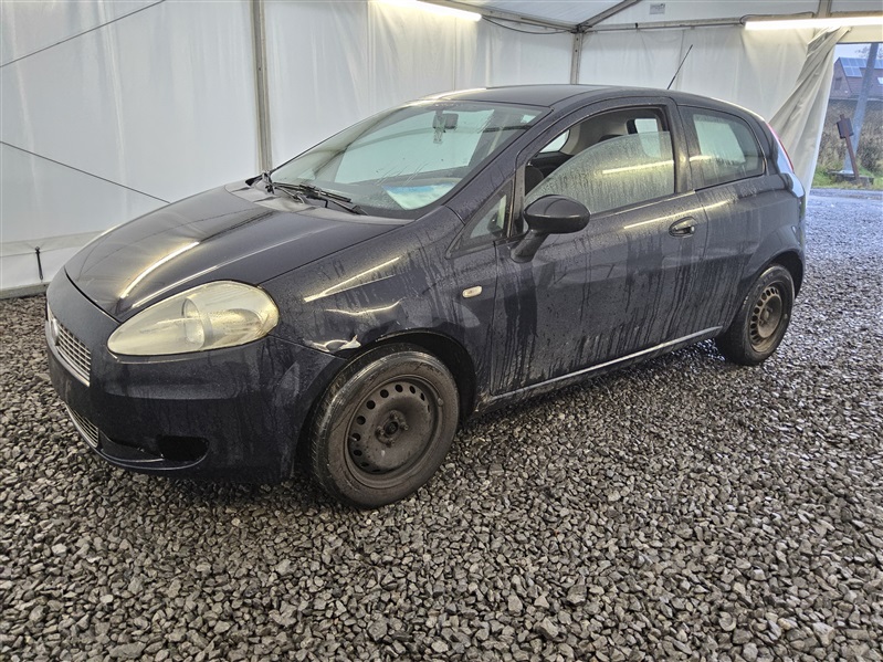 Fiat Punto 1.2i 8v 360 N°272