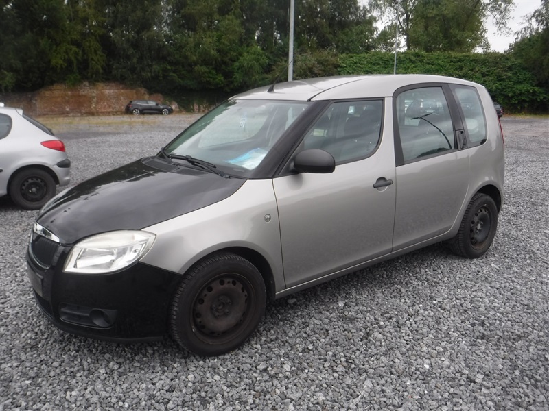 Skoda Roomster 1.2i Classic EURO4 n°27