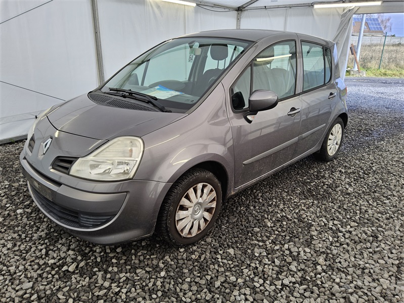 Renault Modus 1.2i N°64