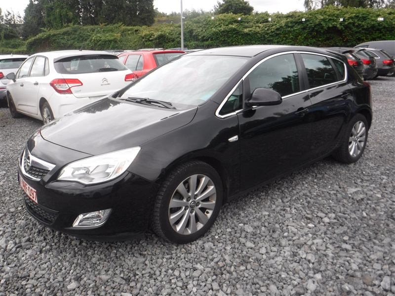 Opel Astra 1.7 CDTi Enjoy DPF n°82