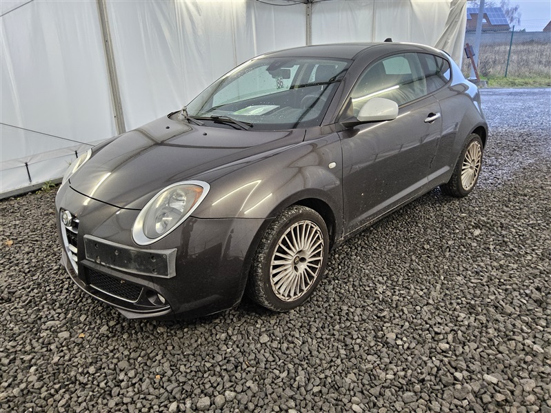 Alfa Romeo MiTo 1.4i Junior Start&Stop N°86