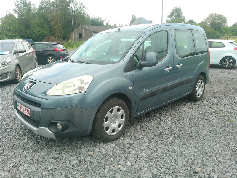 Peugeot Partner 1.6i Confort n°76