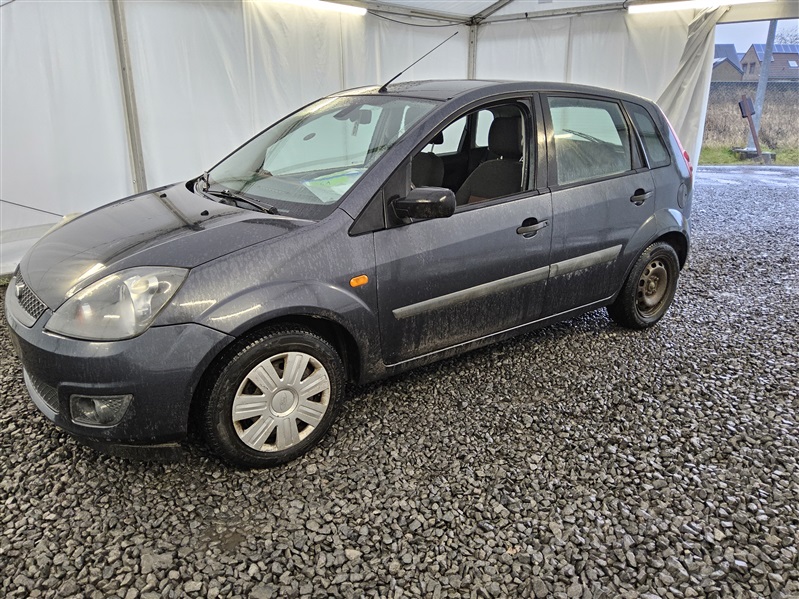 Ford Fiesta 1.3i Colorline N°61