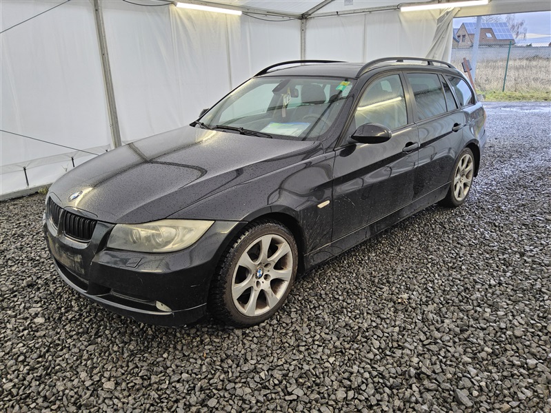 BMW 318 Touring 318 d N°72